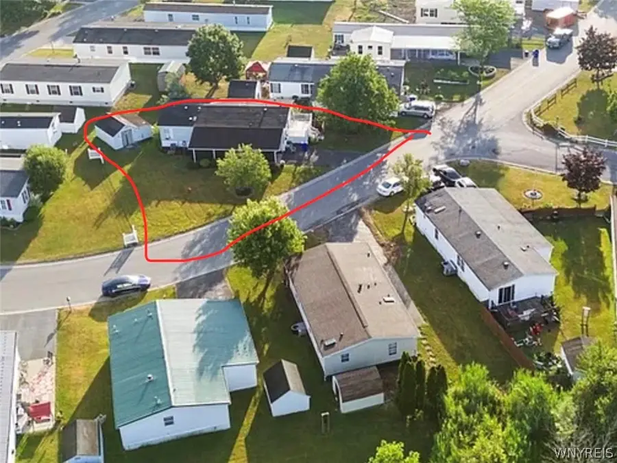 1052 Fernwood, Lockport, NY 14094 - #3