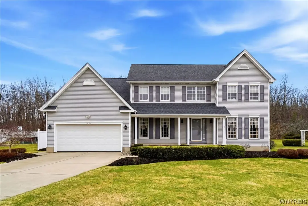 4580 Ridgeview Drive S, North Tonawanda, NY 14120 - #1