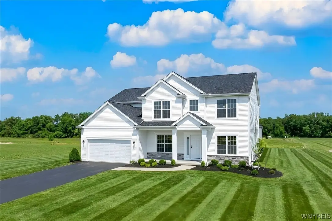 6 Fieldstream Lane, Lancaster, NY 14086 - #1