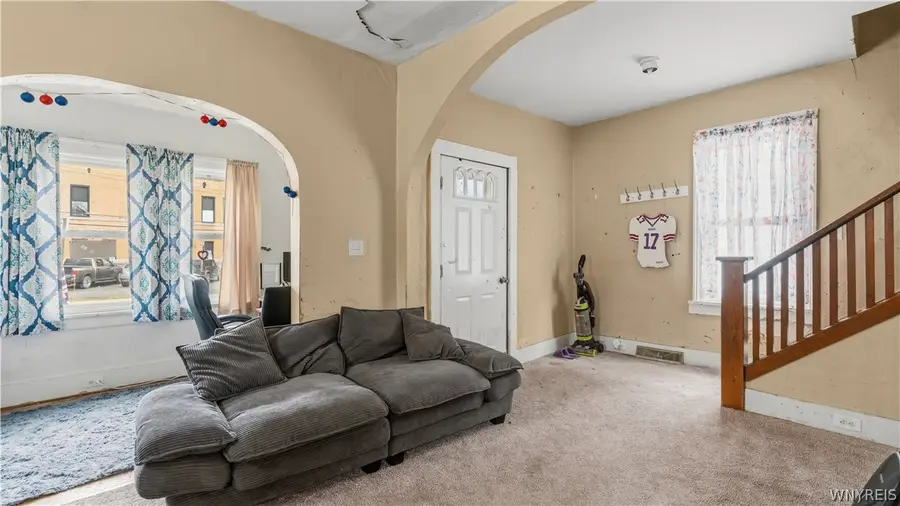 27 Johnson Street, Lackawanna, NY 14218 - #3