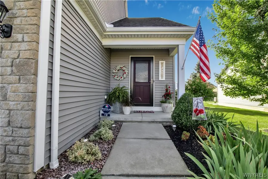 19 Cumberland Street, Lancaster, NY 14086 - #3