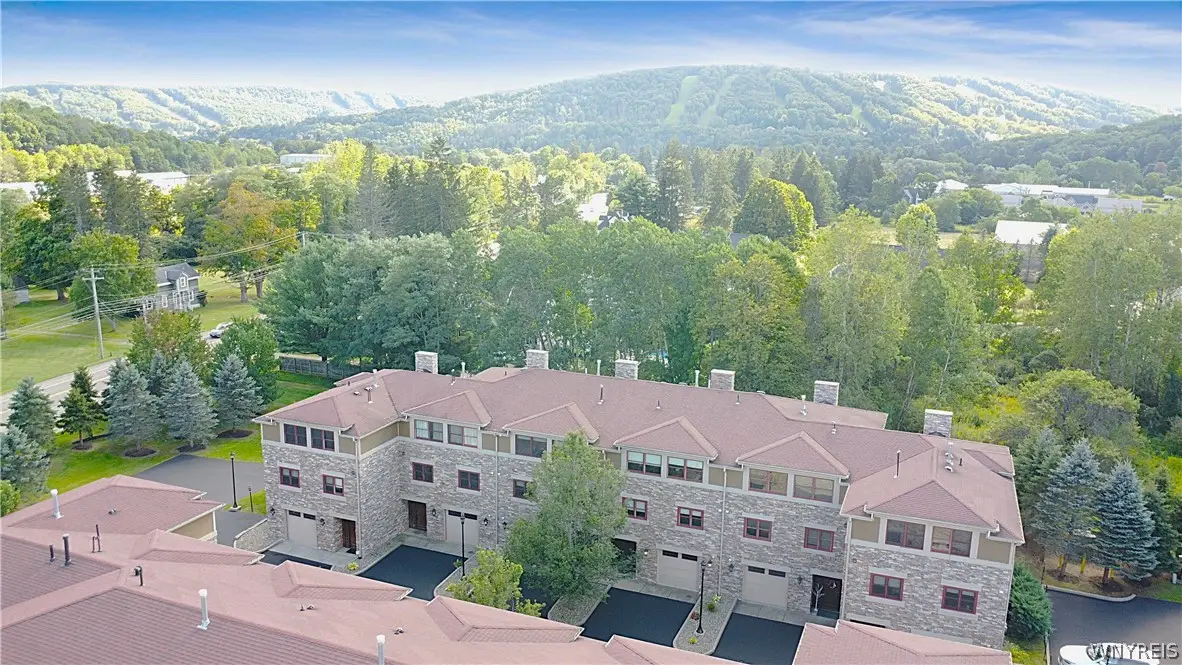 13 Ellicottvillas, Ellicottville, NY 14731 - #1