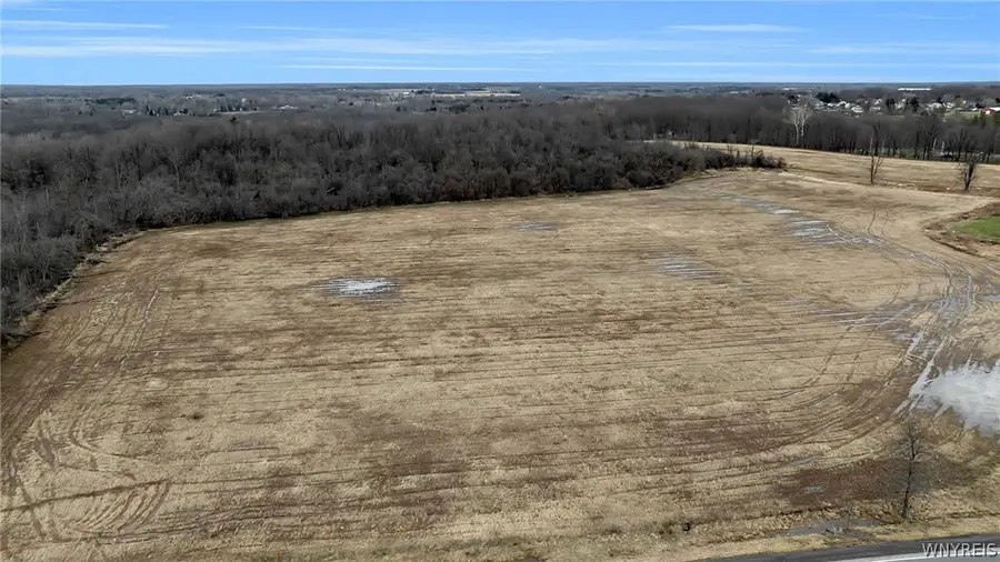 V/L Old Niagara, Lockport, NY 14094 - #2