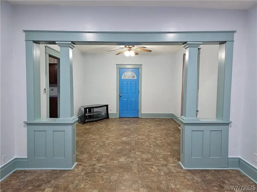 1870 South Avenue, Niagara Falls, NY 14305 - #2