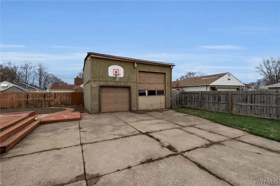 110 Hedley Street, Buffalo, NY 14206 - #3