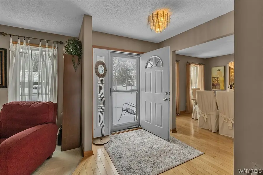 30 Willow Ridge Lane, Lancaster, NY 14086 - #2