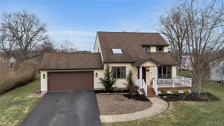 6727 Campbell Boulevard, Lockport, NY 14094 - #2