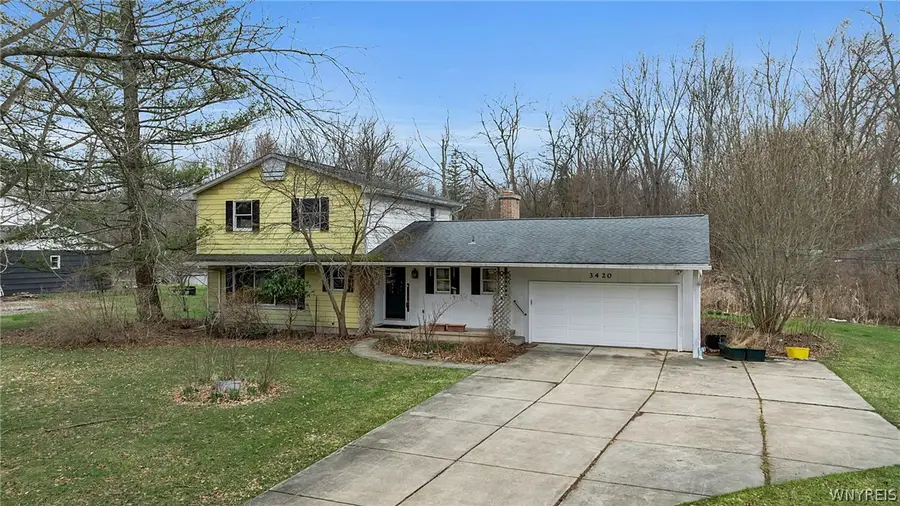 3420 Stony Point Road, Grand Island, NY 14072 - #2