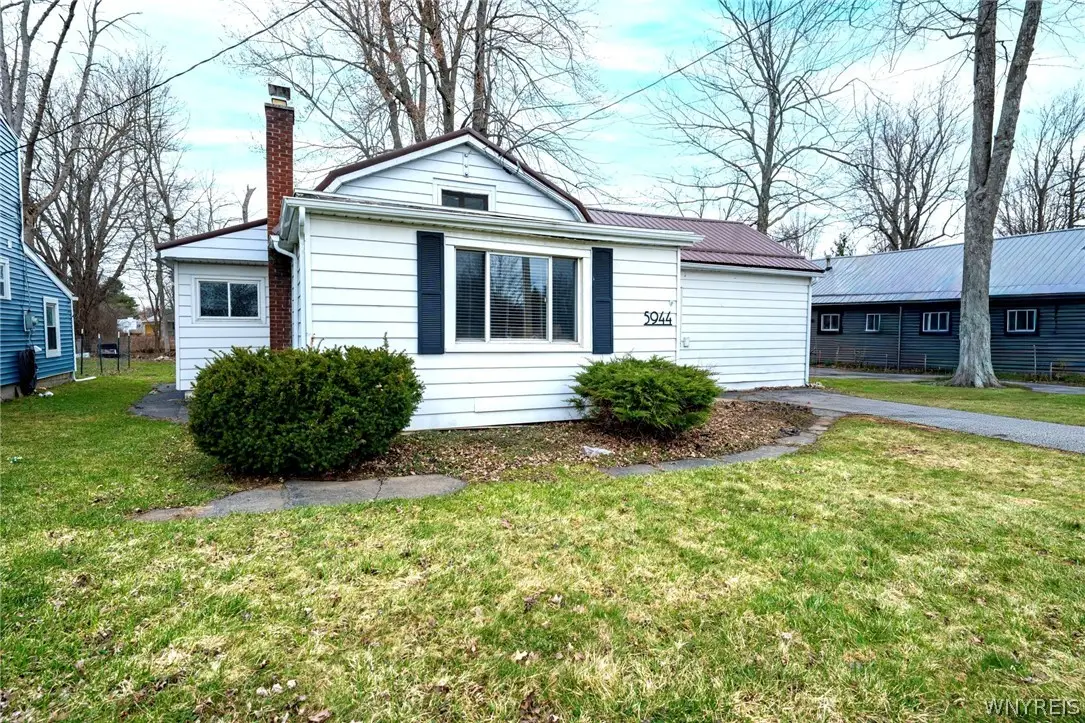 5944 Lakeview, Hamburg, NY 14085 - #1