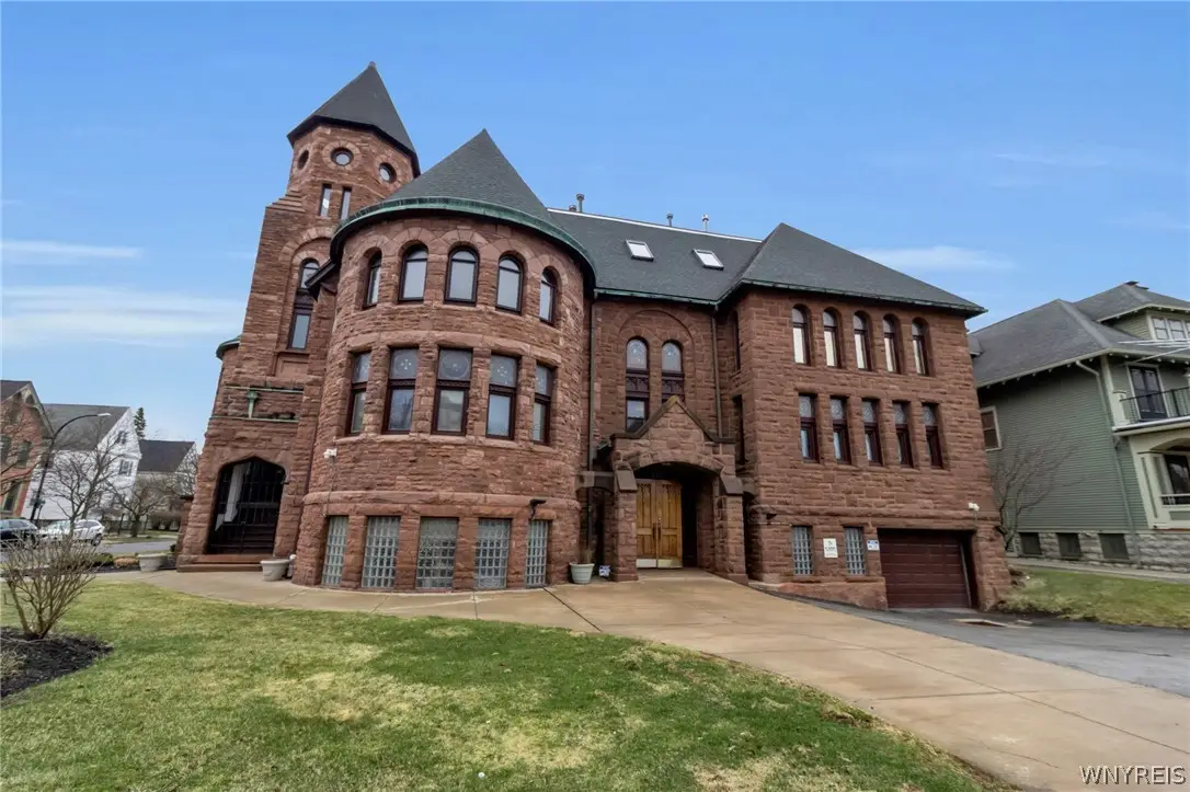 233 Richmond Avenue #3, Buffalo, NY 14222 - #1