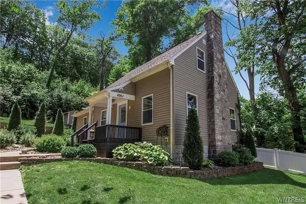 4961 Creek Rd Extension, Lewiston, NY 14092