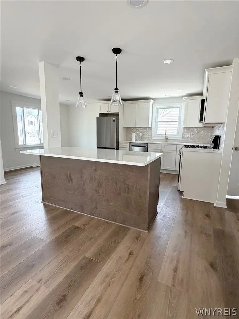 100 Calvin Court S, Tonawanda, NY 14150 - #3