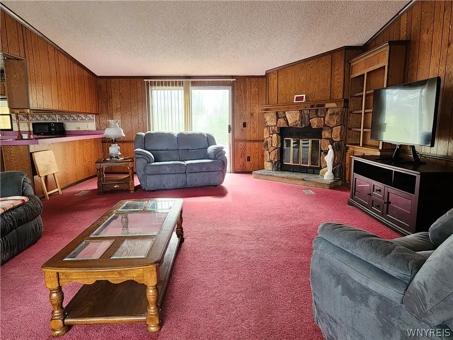 46 Parkside Circle, Cheektowaga, NY 14227 - #2