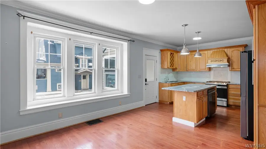 686 Niagara Falls Boulevard, North Tonawanda, NY 14120 - #2