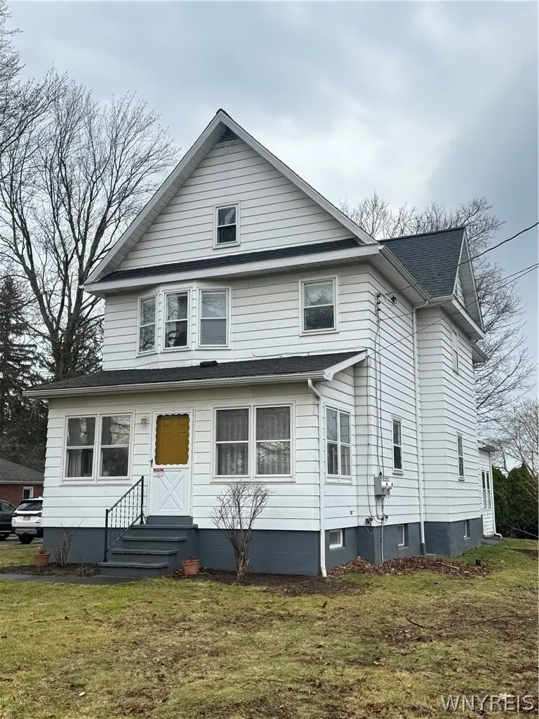 5204 Abbott Road, Hamburg, NY 14075 - #2