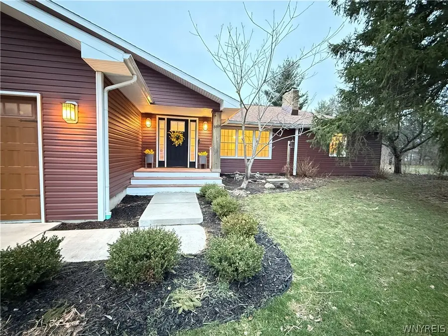 6606 Gartman Road, Orchard Park, NY 14127 - #3