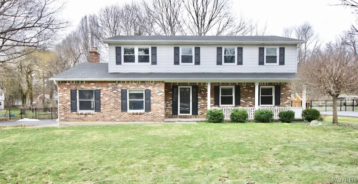 17 Wellington Lane, Orchard Park, NY 14127 - #1