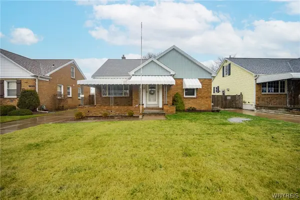 27 Edmund Street, Buffalo, NY 14227