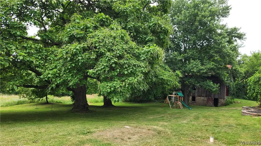 5177 Lower Mountain Road, Lockport, NY 14094 - #3