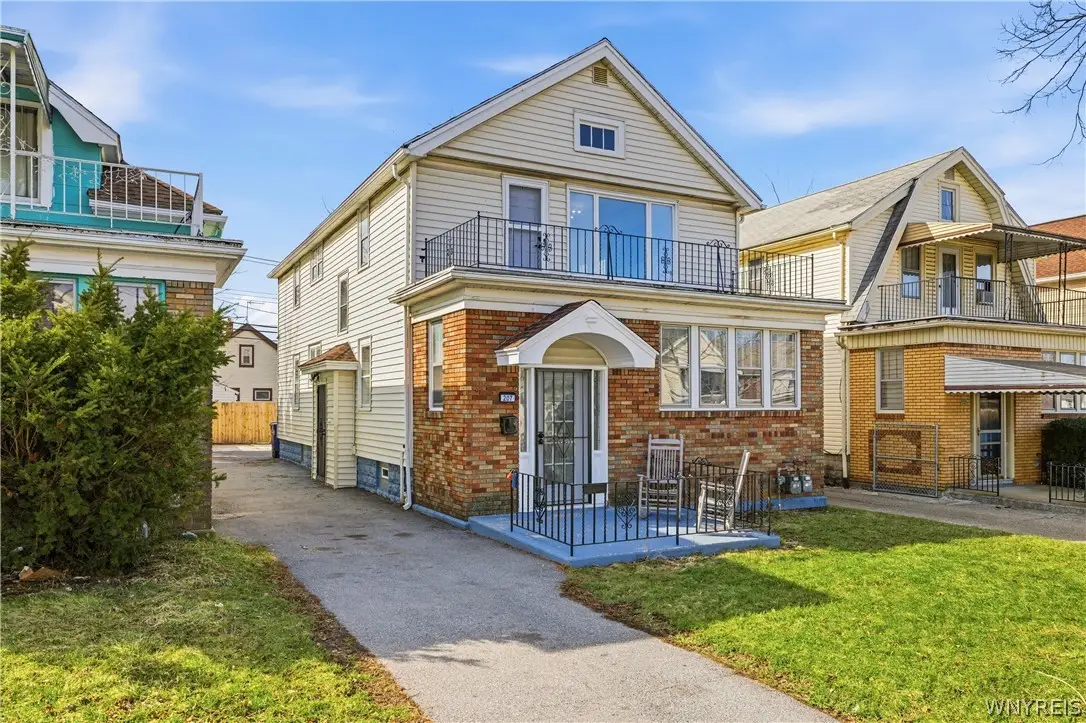 207 Davidson Avenue, Buffalo, NY 14215 - #1