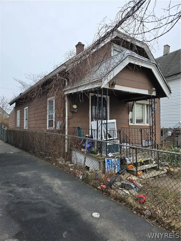 31 Central Avenue, Buffalo, NY 14206 - #1