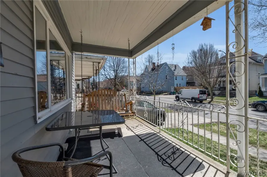 364 W Delavan Avenue, Buffalo, NY 14213 - #3