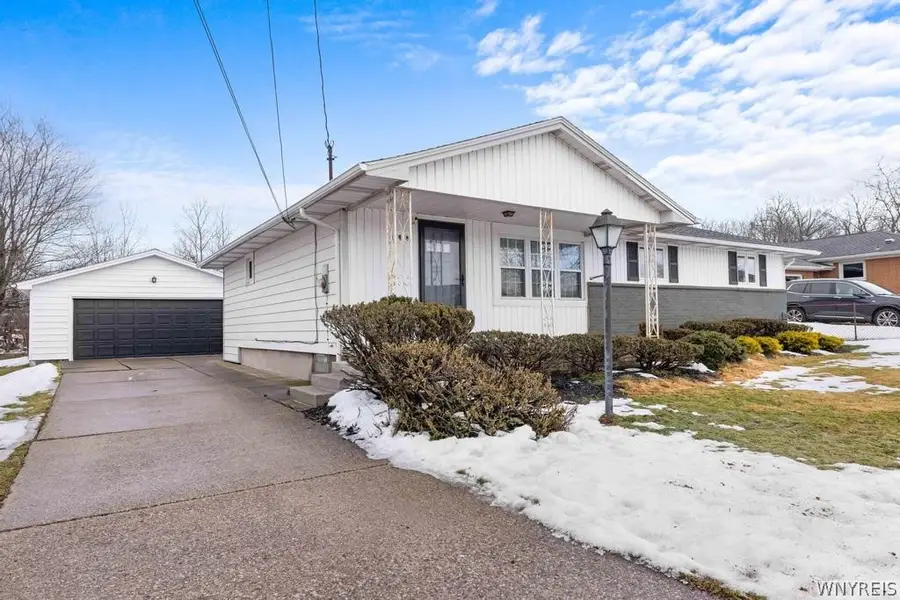 108 Circle Lane, Buffalo, NY 14218 - #3