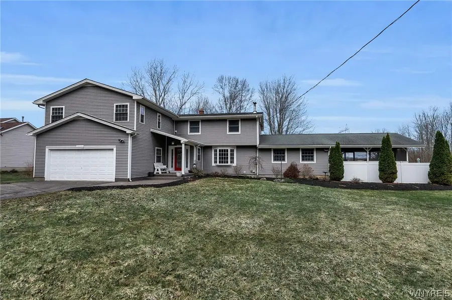 5755 Fisk Road, Lockport, NY 14094 - #2