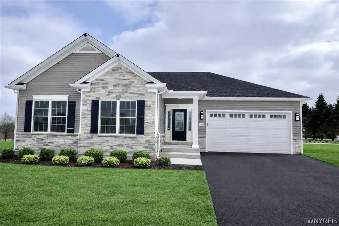 7290 Woodhaven Drive, Lockport, NY 14094 - #1