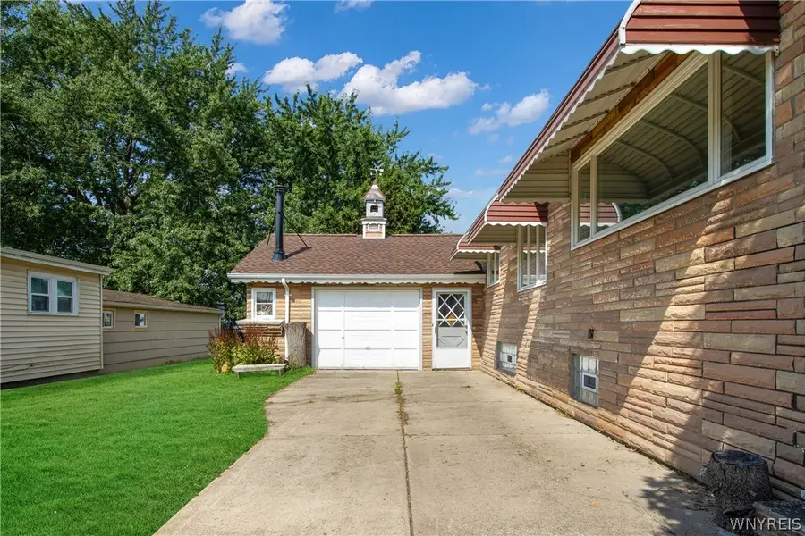 324 River Street, Depew, NY 14043 - #3