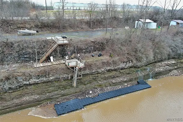 340 Hinman Road, Lockport, NY 14094