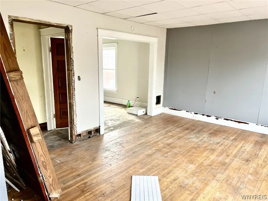 1113 Main Street, Niagara Falls, NY 14301 - #2