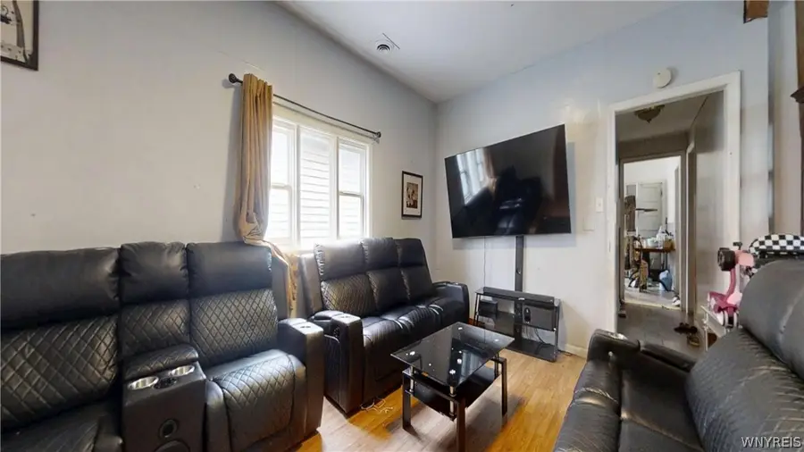 7 Milton Street, Buffalo, NY 14210 - #3