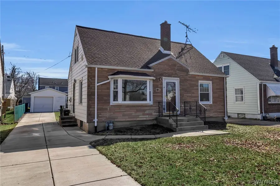 17 Newport Avenue, Buffalo, NY 14216 - #2