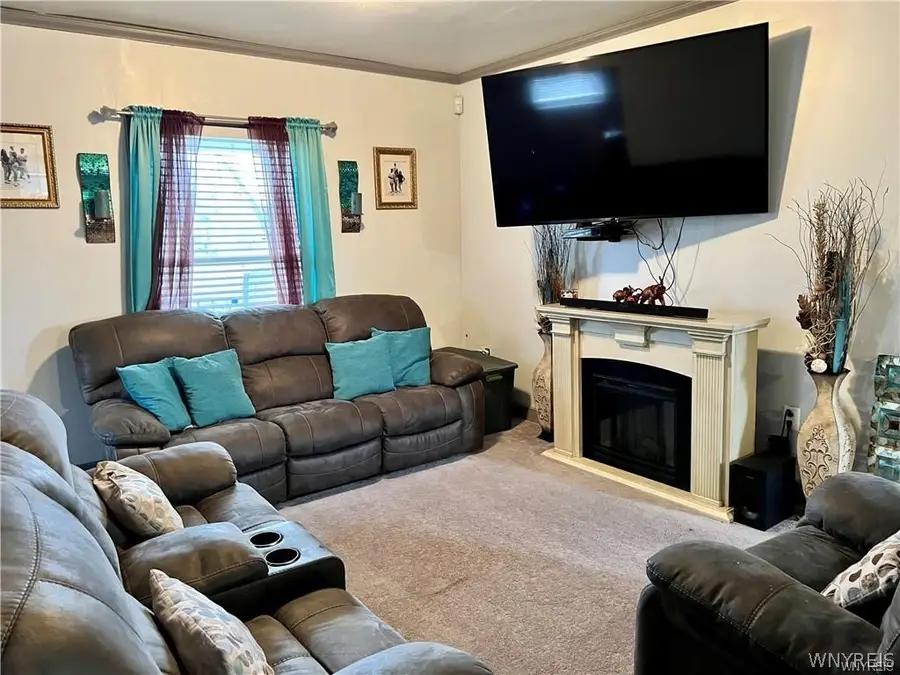 1129 Willow Avenue, Niagara Falls, NY 14305 - #3