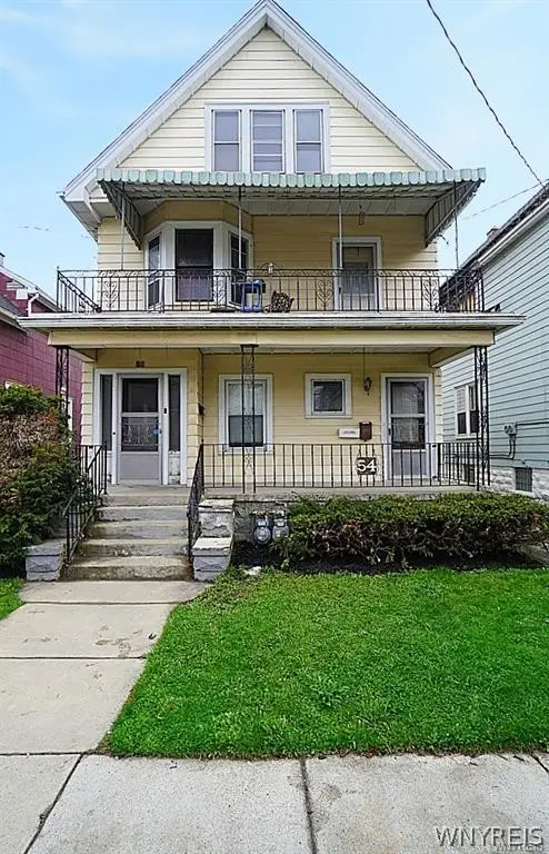 54 Pine Ridge Road, Buffalo, NY 14211