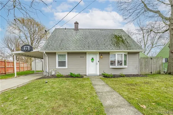 4368 Crescent Drive, Niagara Falls, NY 14305