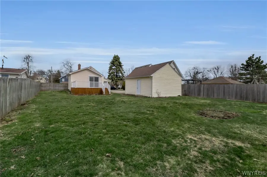 1 Akron Street, Lockport, NY 14094 - #3