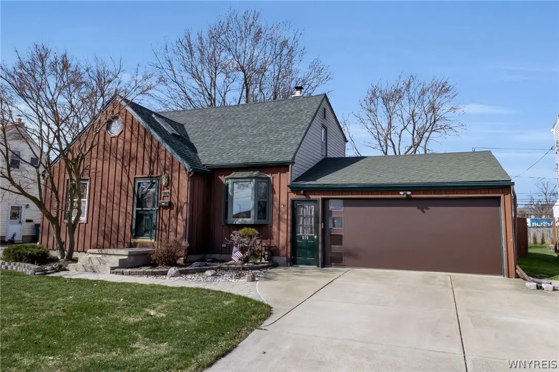 876 Pioneer Drive, North Tonawanda, NY 14120 - #1