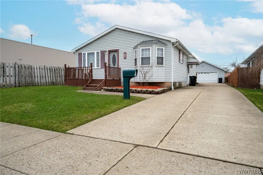 22 Guenther Avenue, Tonawanda, NY 14150 - #3