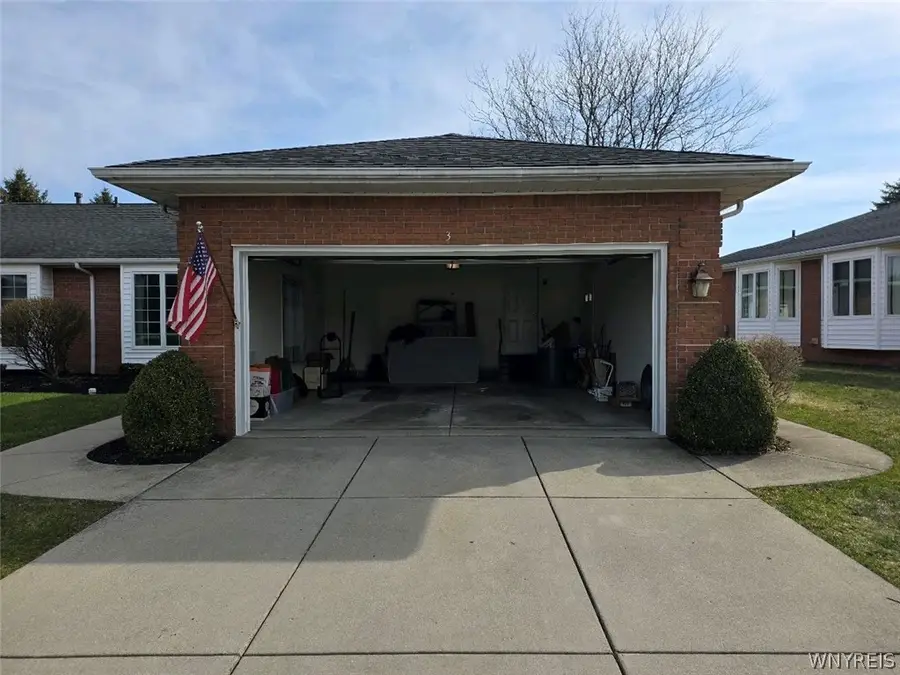 3 Saint Charles Court, Buffalo, NY 14221 - #3