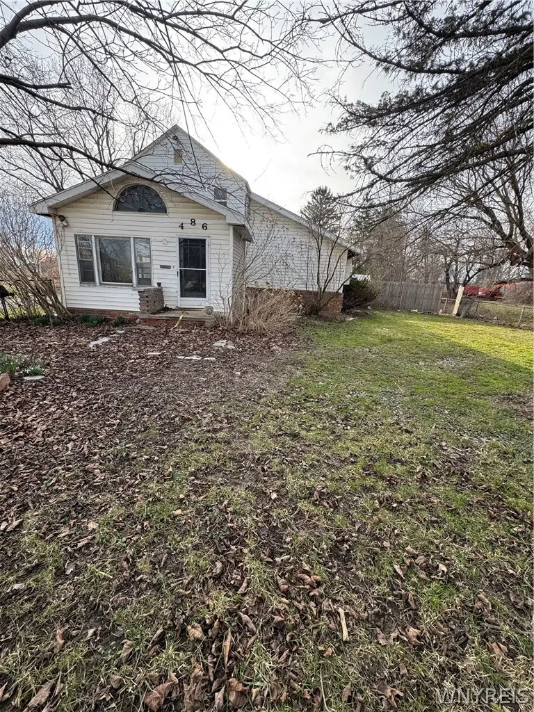 486 103rd Street, Niagara Falls, NY 14304 - #2