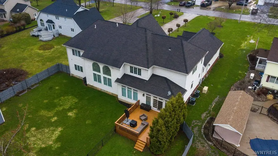 5010 East River Road, Grand Island, NY 14072 - #3