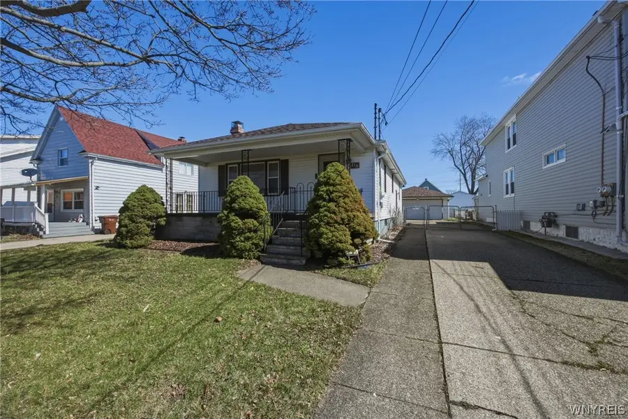 215 Halstead Avenue, Buffalo, NY 14212 - #2