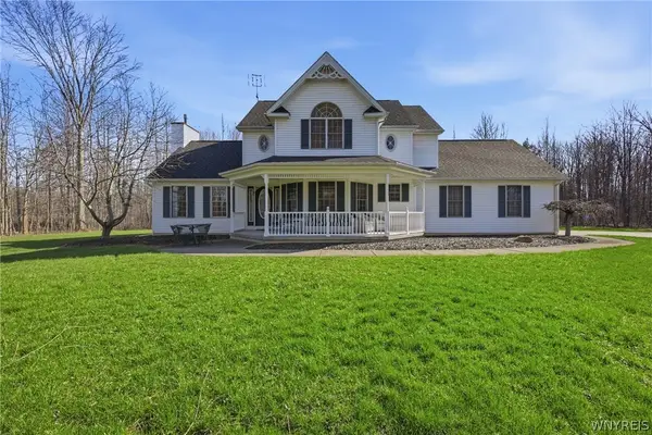 2665 Lakeview Road, Hamburg, NY 14085