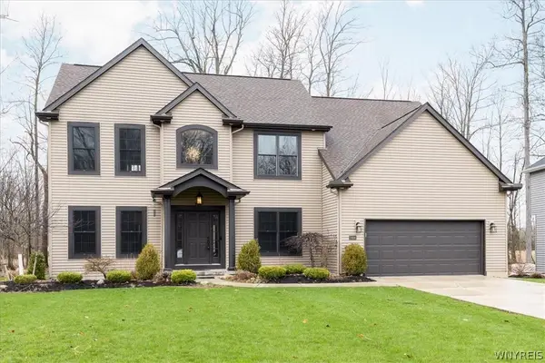 5484 Marguerites Way, Clarence, NY 14031