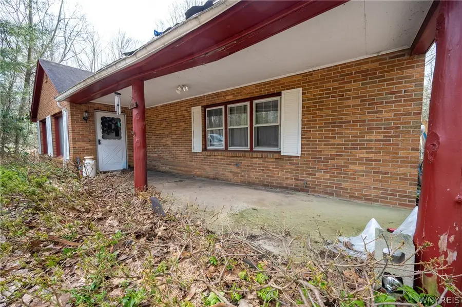 8988 Jennings Road, Eden, NY 14057 - #2