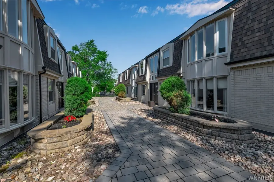 32 Bernhardt Drive #5, Amherst, NY 14226 - #2