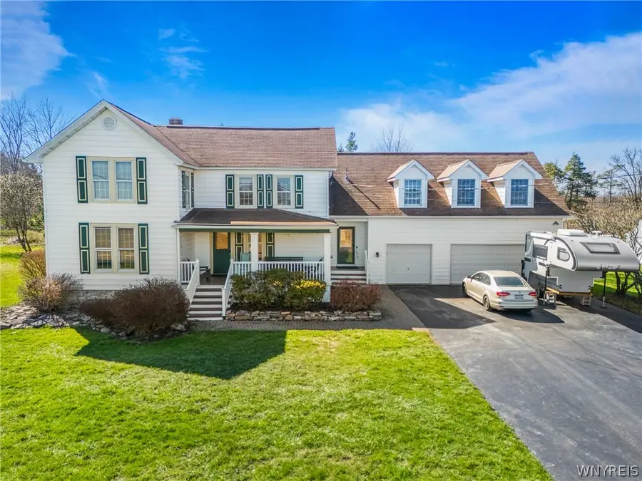 5910 Salt Road, Clarence, NY 14031 - #2