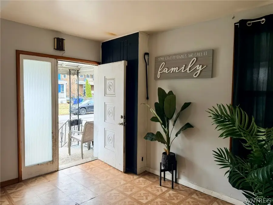 716 Northampton Street, Buffalo, NY 14211 - #2